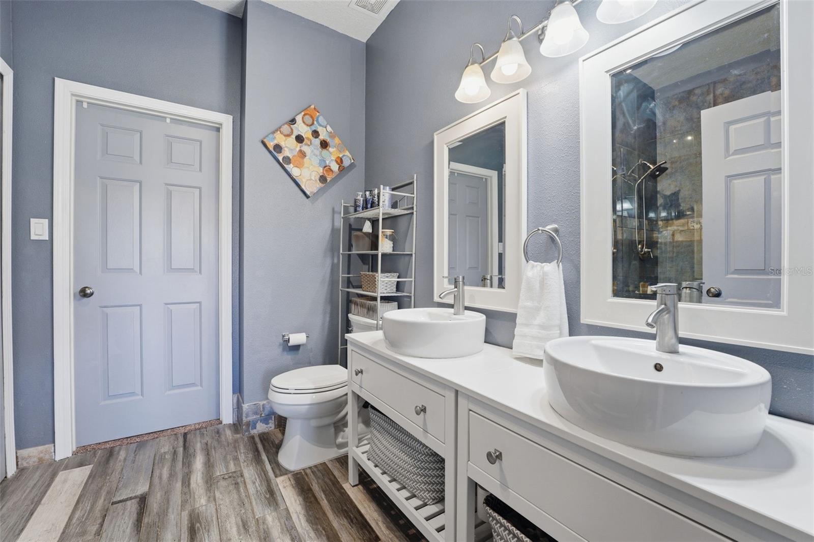 3758 PARKRIDGE CIR #24-201