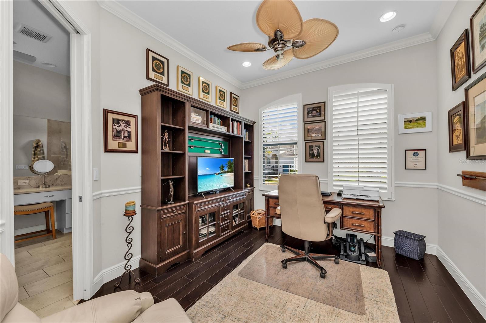 6224 SIGNATURE POINTE LN