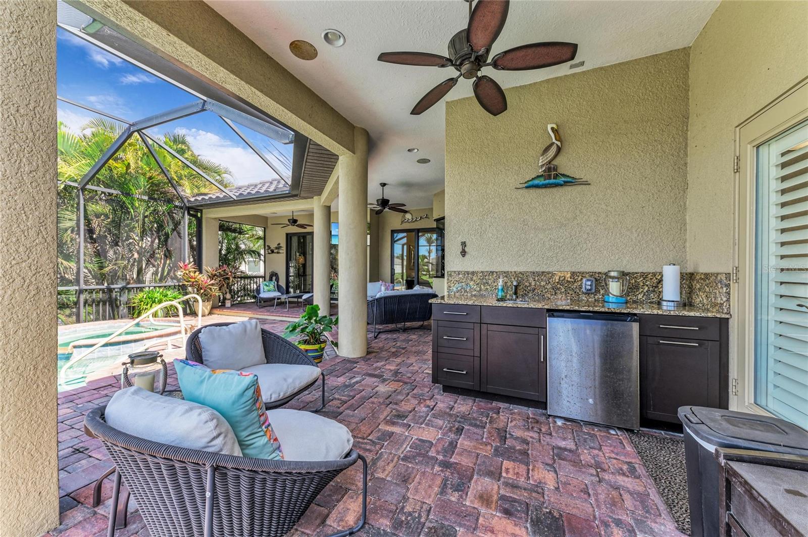 6224 SIGNATURE POINTE LN