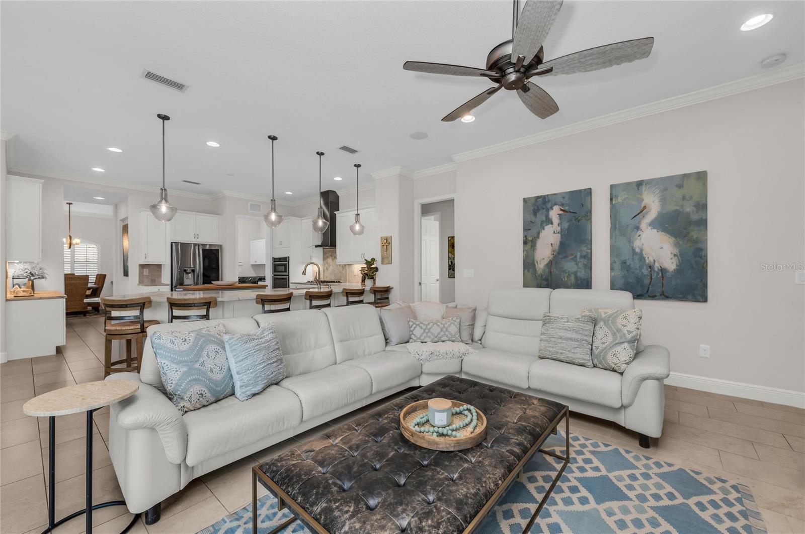 6224 SIGNATURE POINTE LN