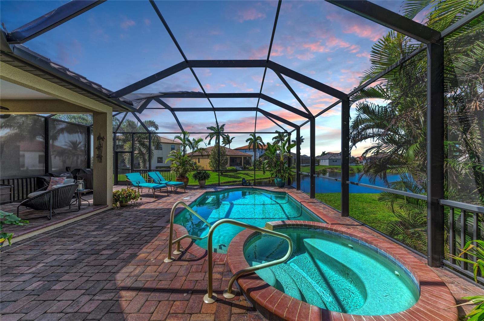 6224 SIGNATURE POINTE LN