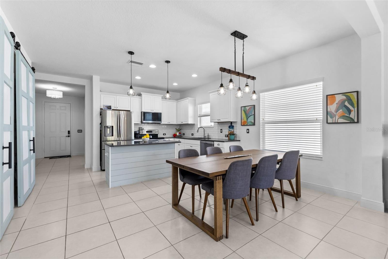 1316 THORNBURY DR