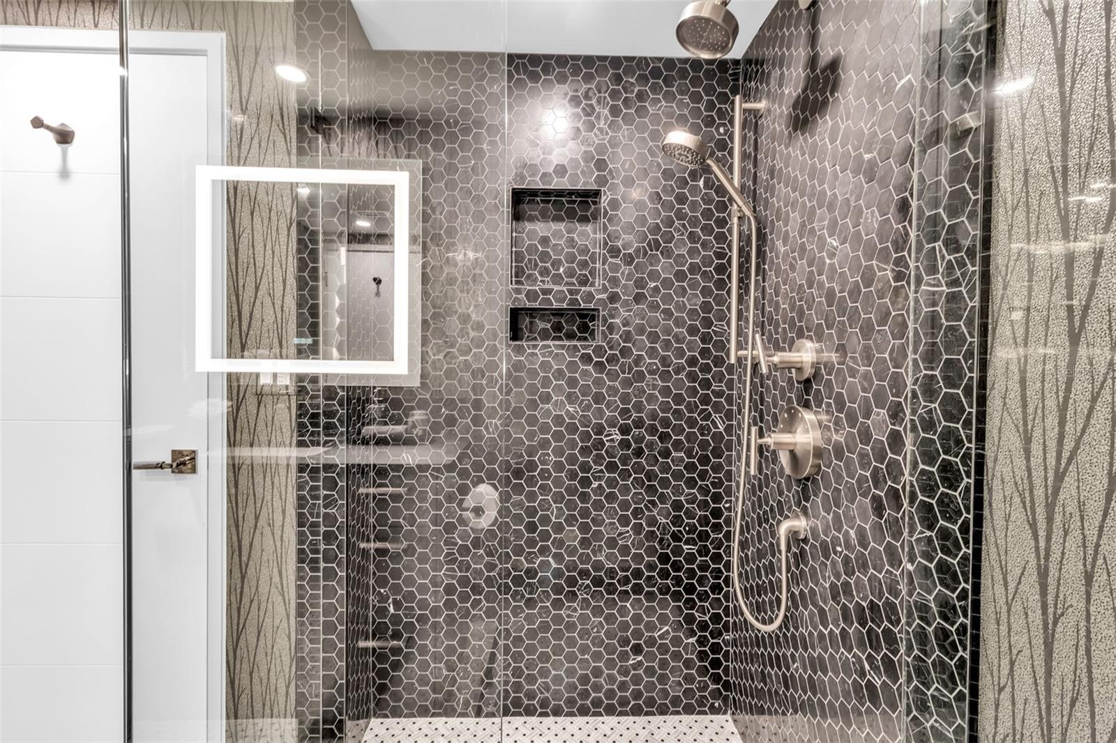 5740 MIDNIGHT PASS RD #403