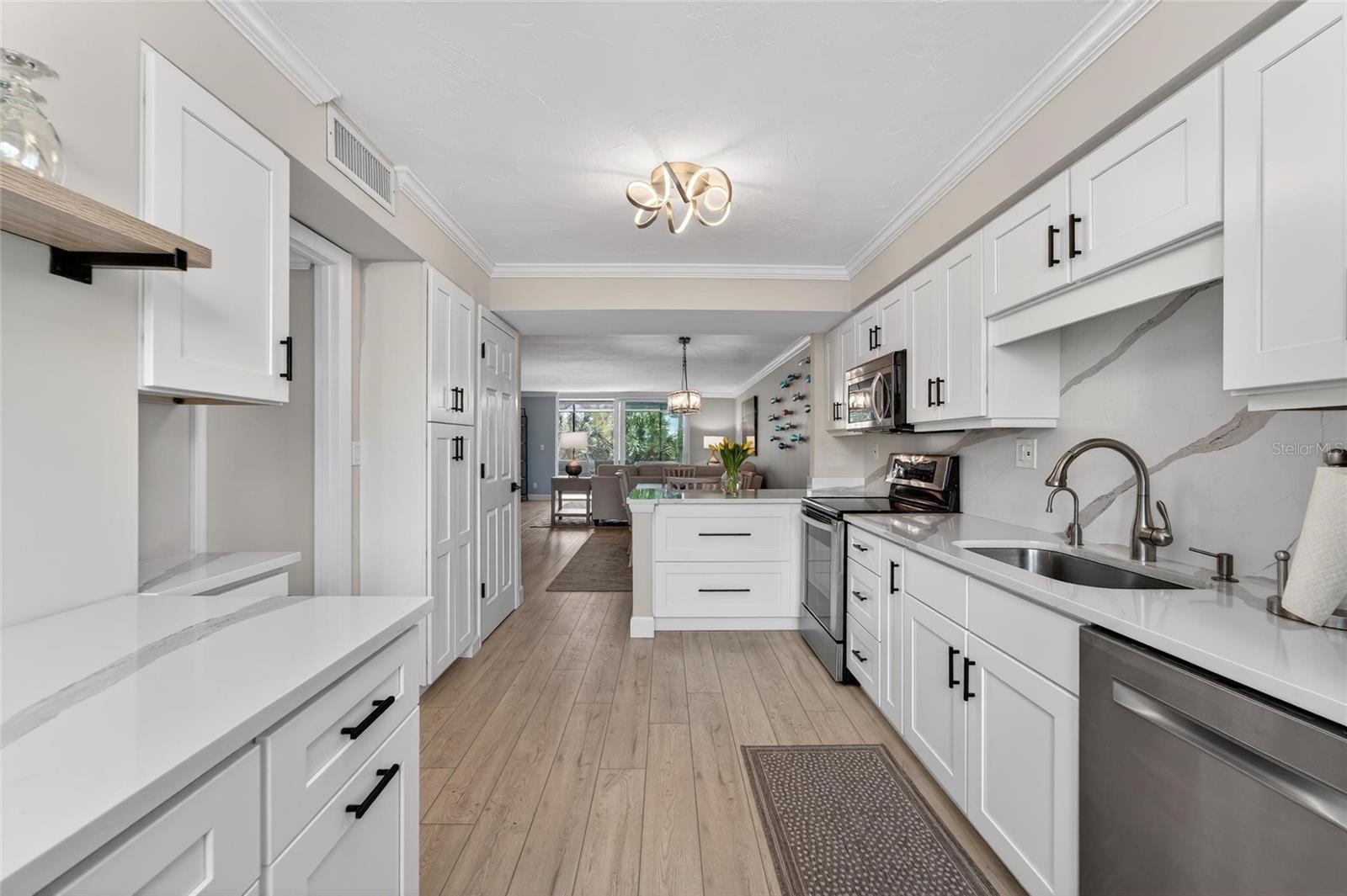 803 BAYPORT WAY #803