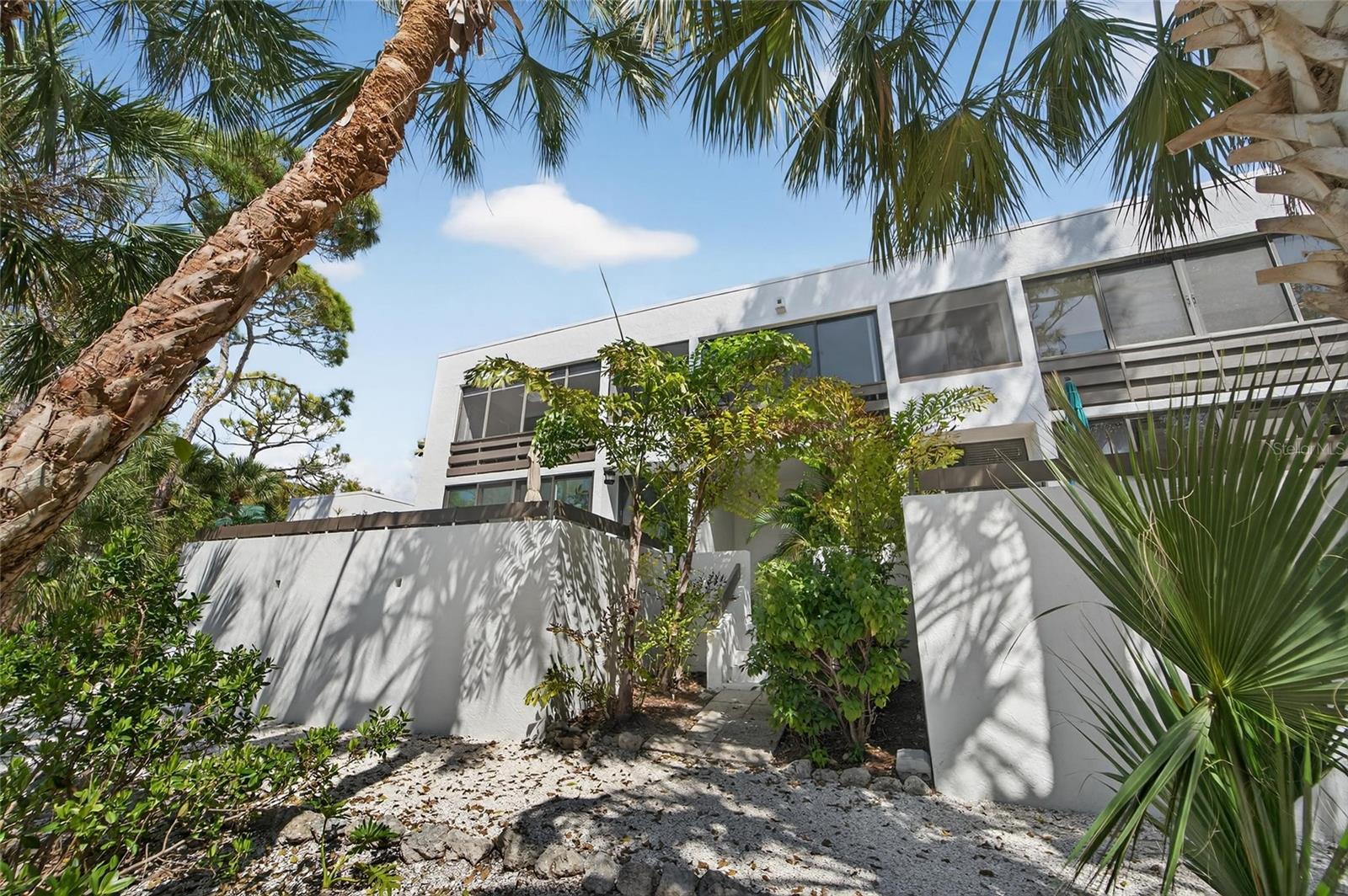 803 BAYPORT WAY #803