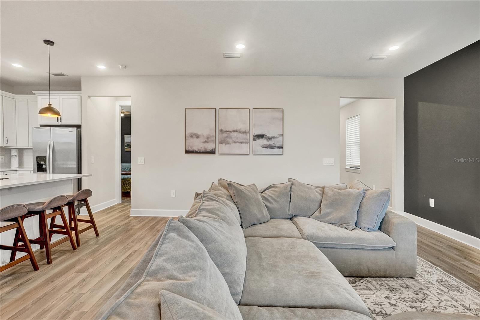 6304 WINDING PINE DR