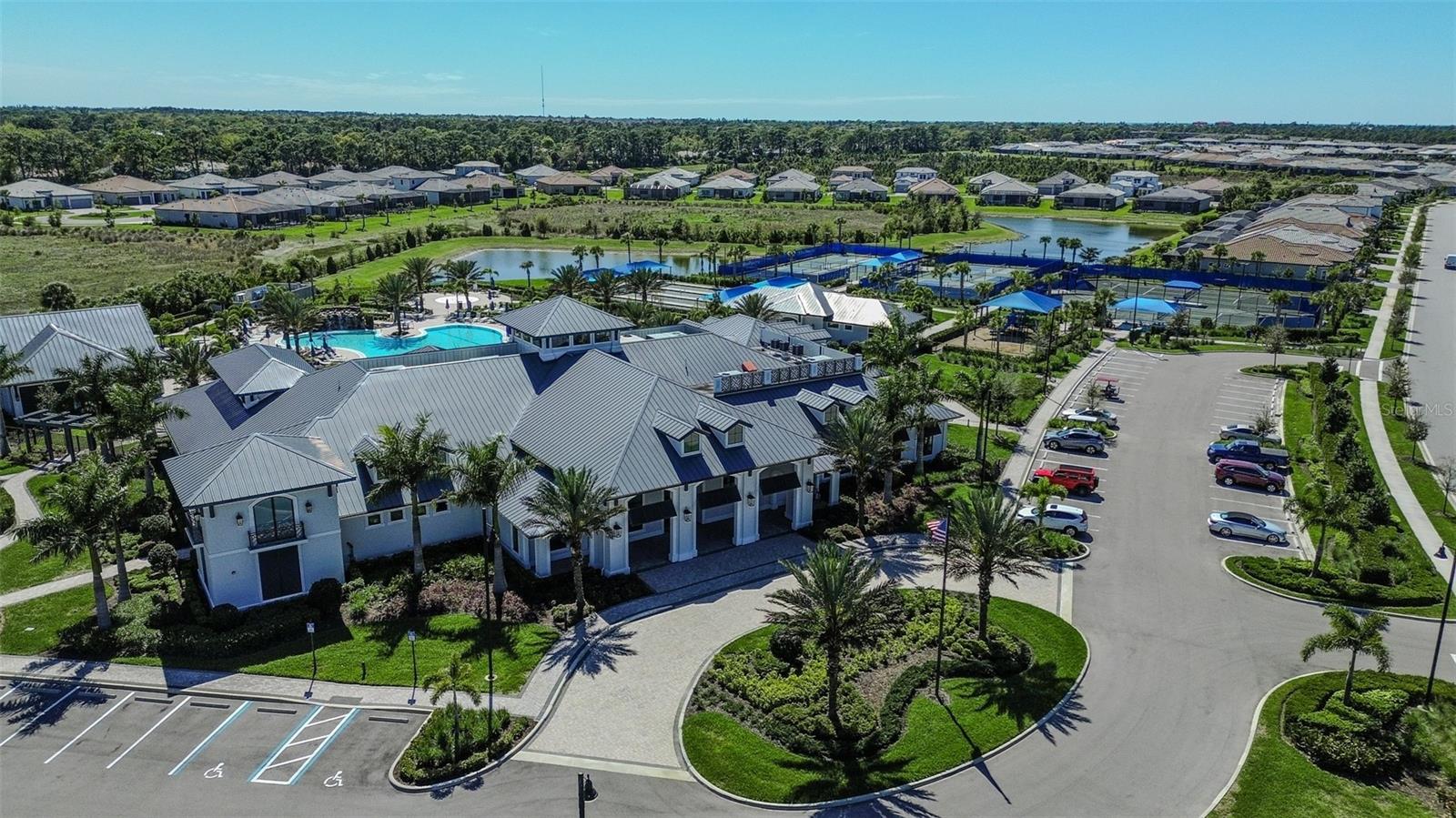 6304 WINDING PINE DR