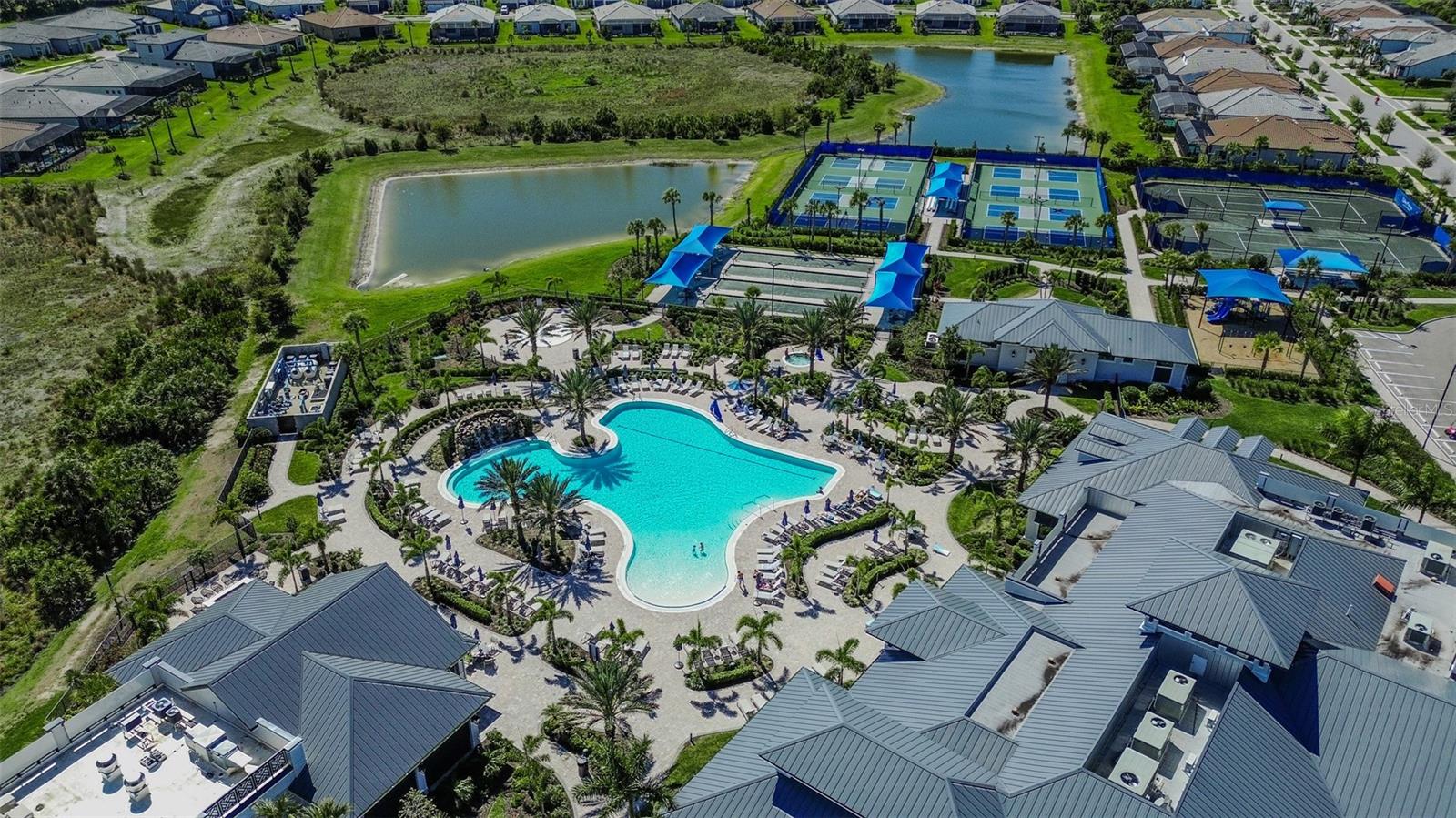 6304 WINDING PINE DR