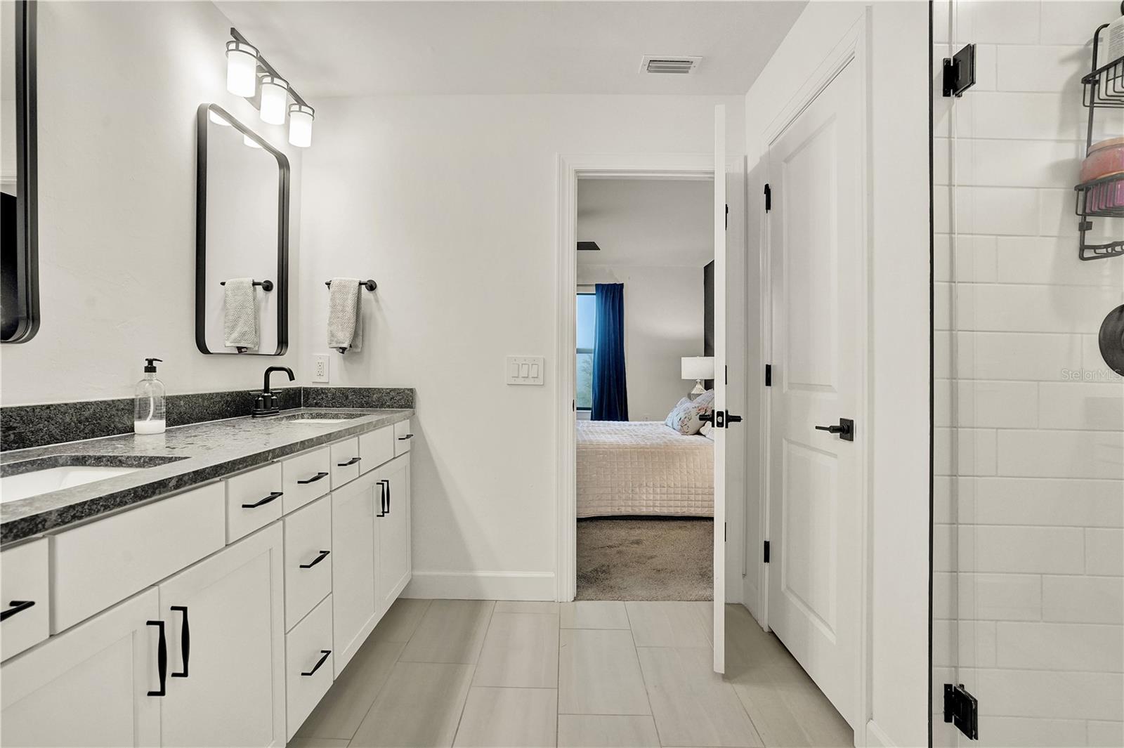 6304 WINDING PINE DR