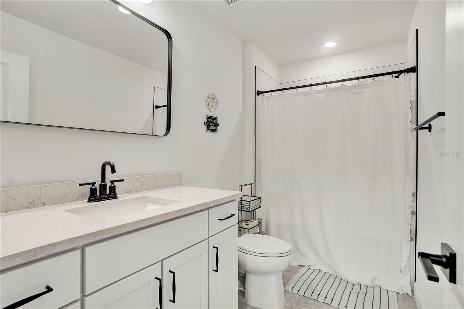 6304 WINDING PINE DR