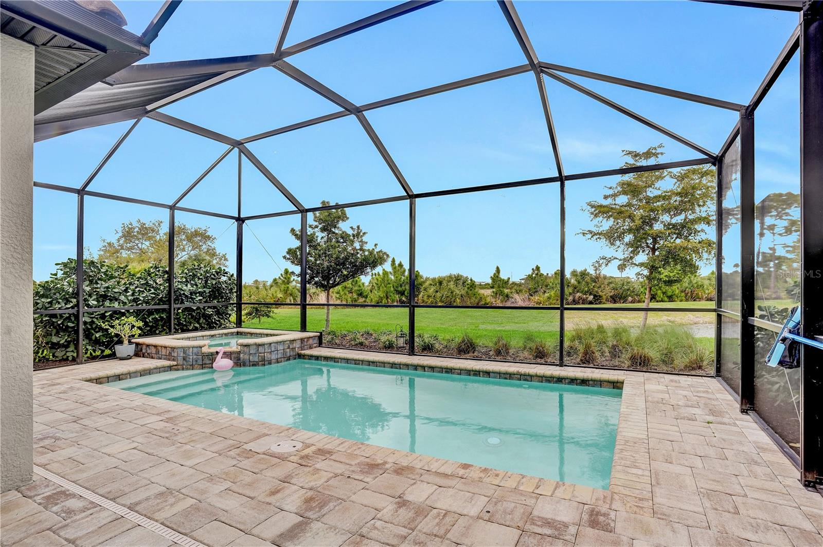 6304 WINDING PINE DR