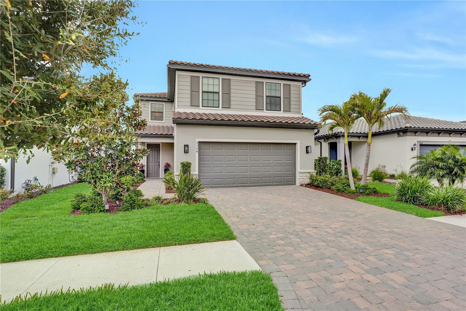 6304 WINDING PINE DR