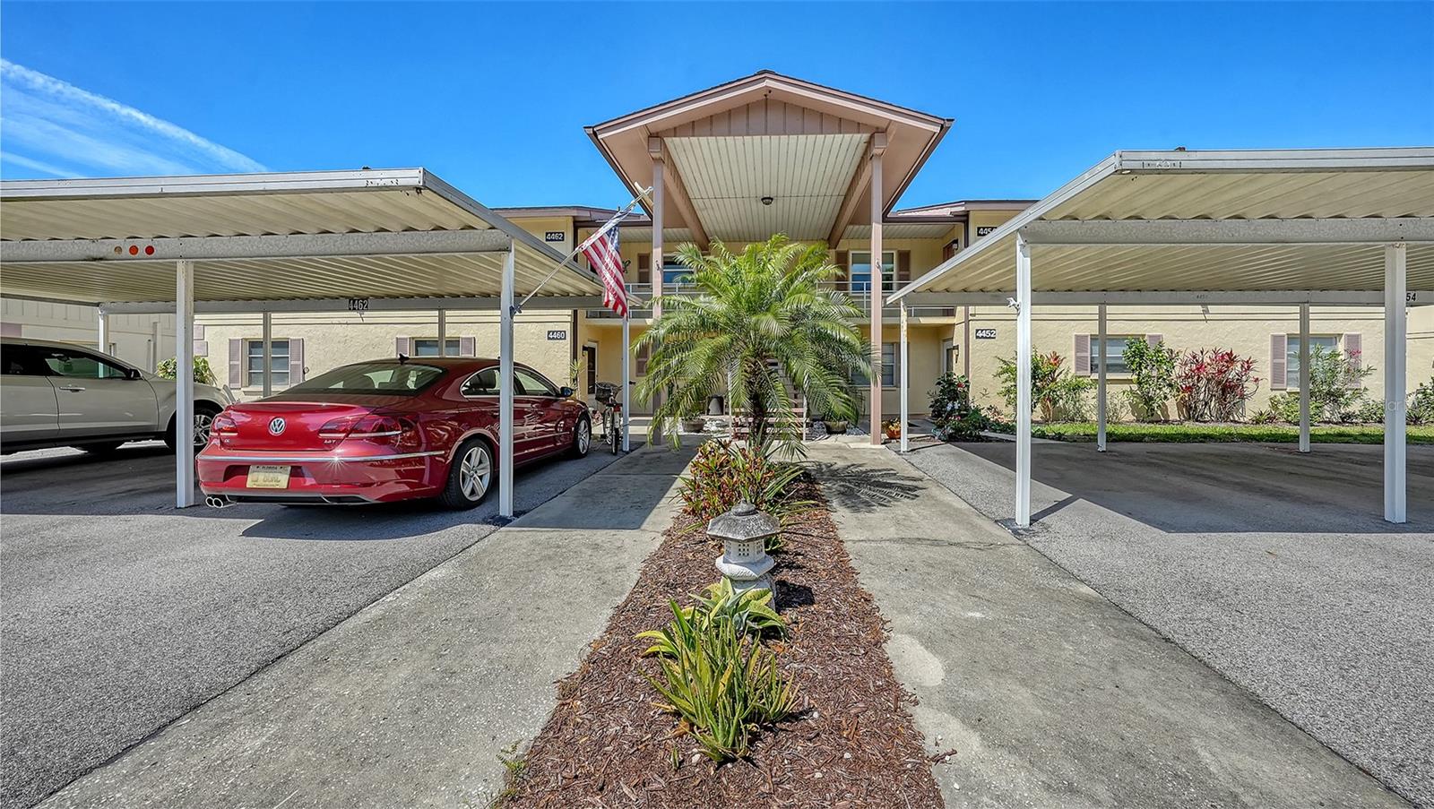 4458 NARRAGANSET TRL #93A