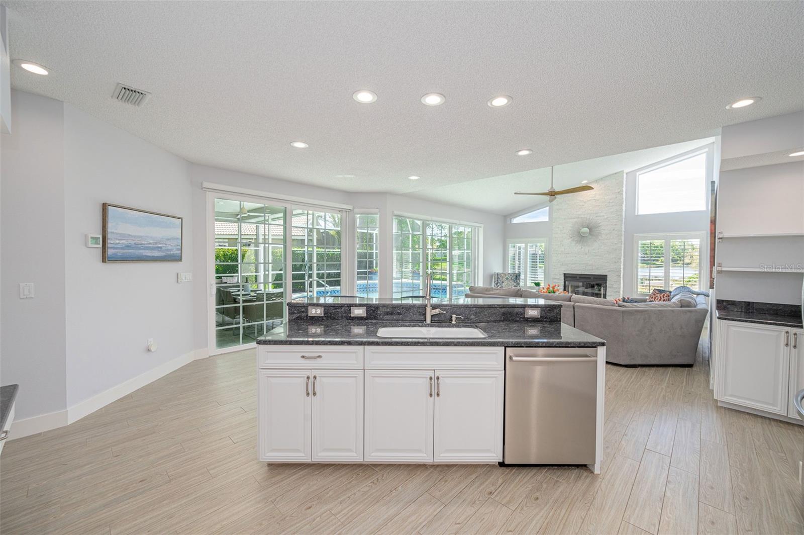 4450 DEER CREEK BLVD