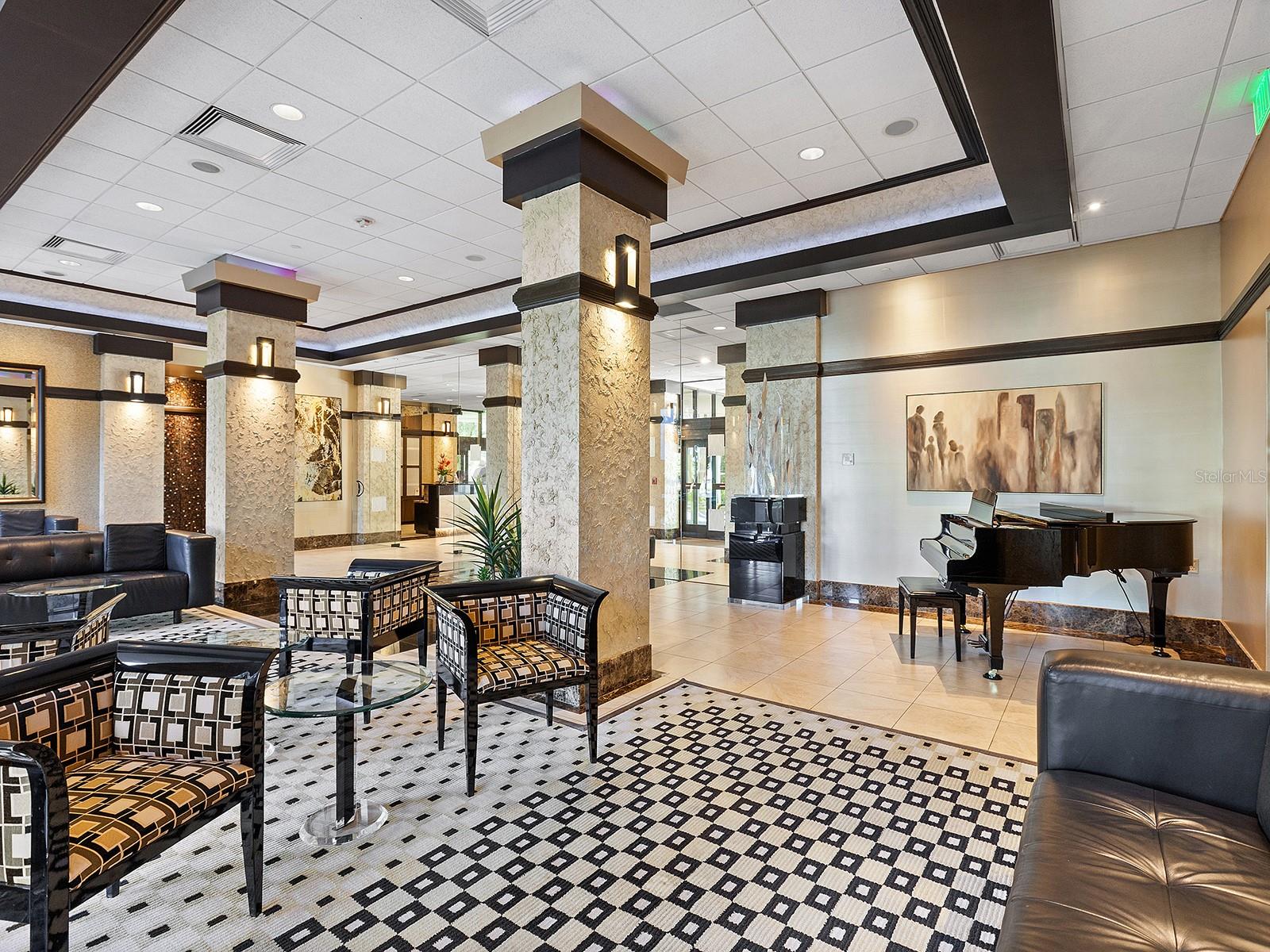 1255 N GULFSTREAM AVE #205