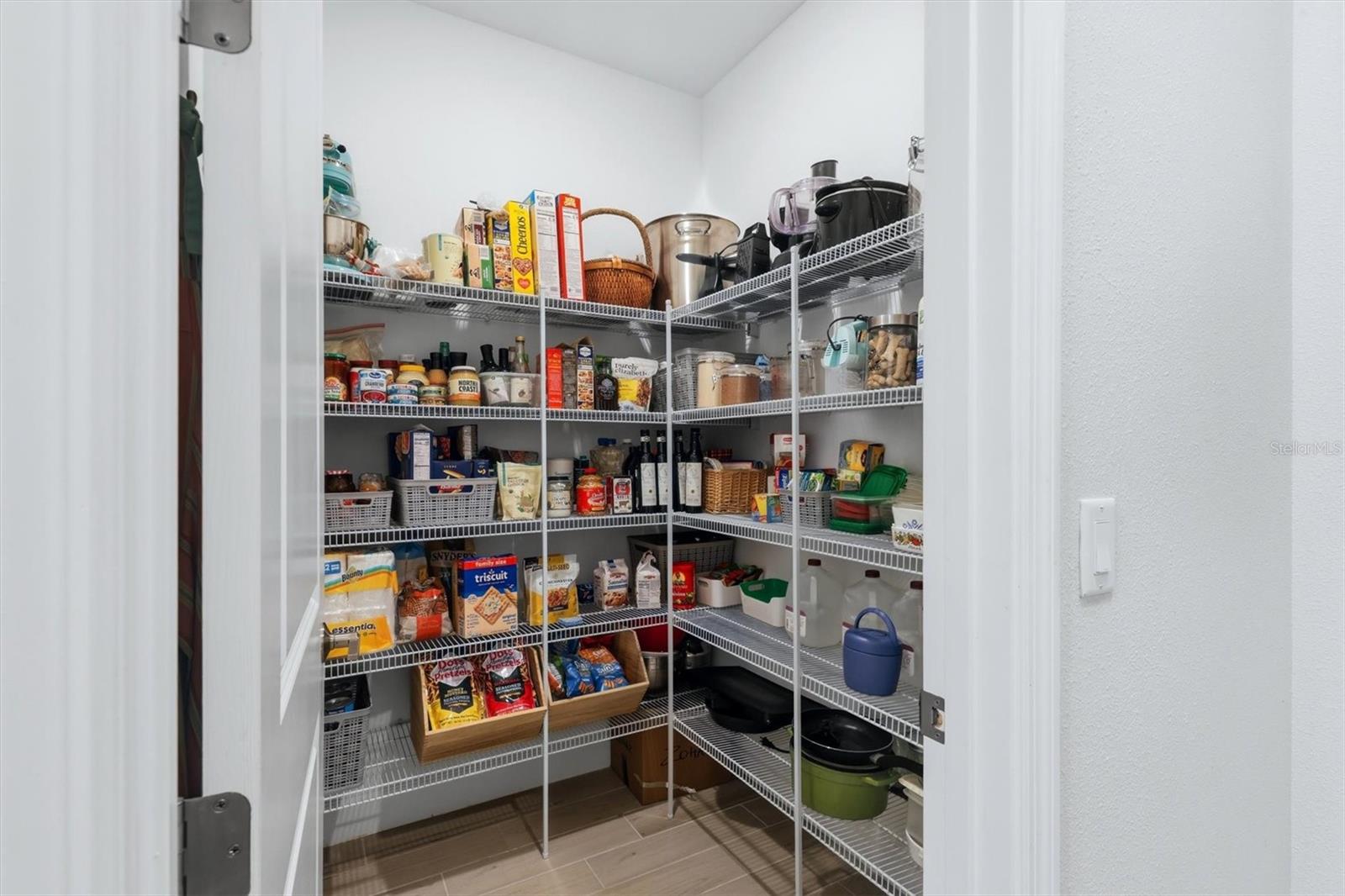 9268 TEQUILA SUNRISE DR