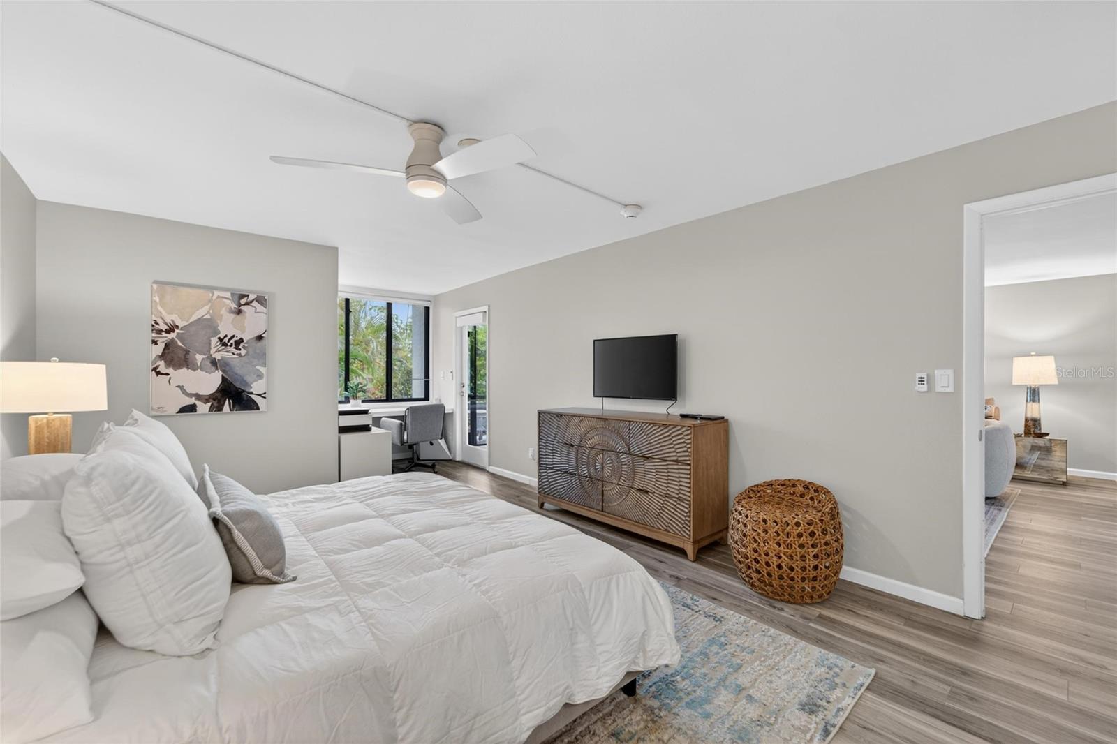 828 BAYPORT WAY #828