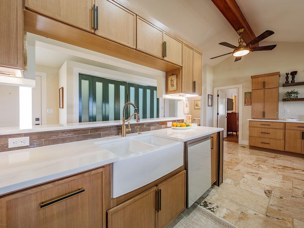 3 MICHIANA PL