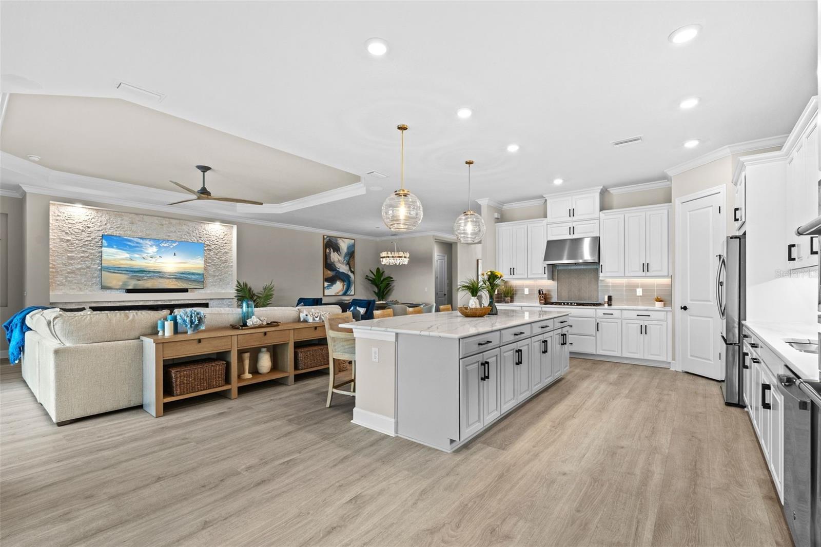 16423 UMBRIA PL