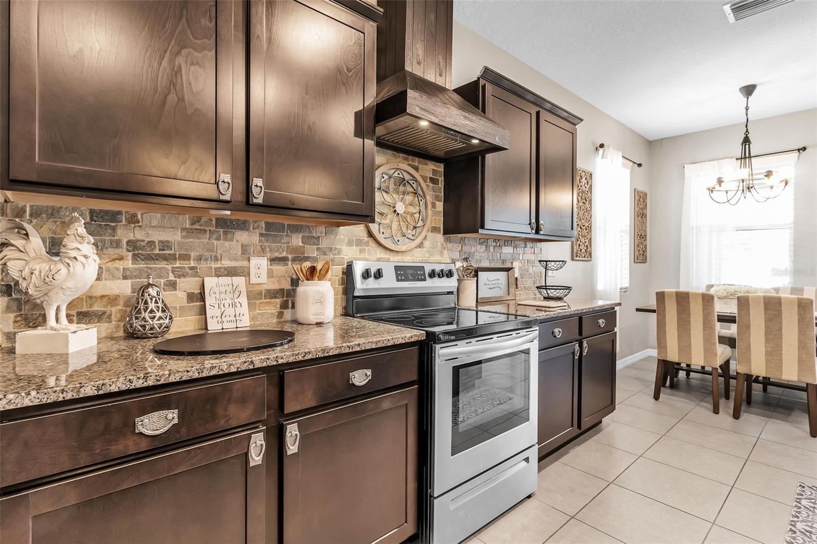 13225 WATERLEAF GARDEN CIR