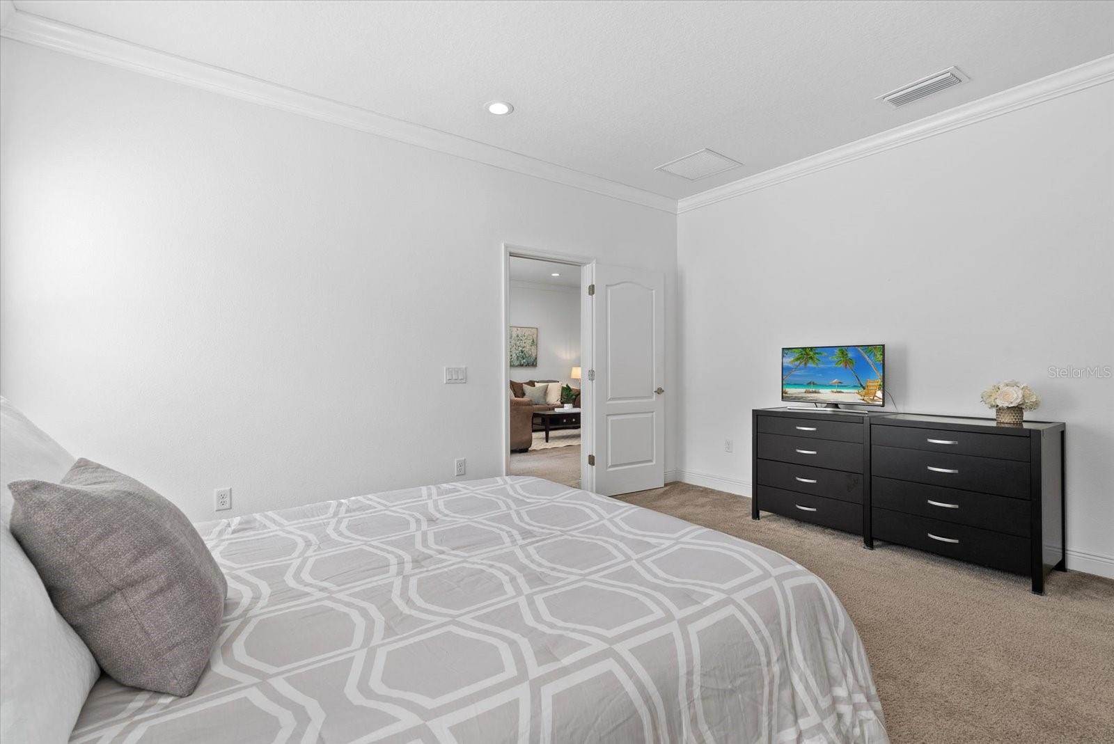 7526 RIDGELAKE CIR