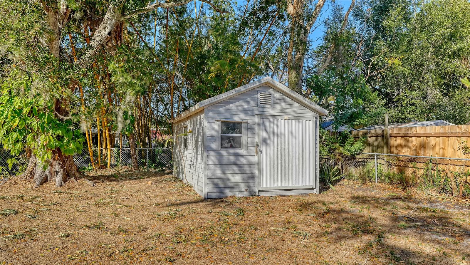 209 BRIGGS CT