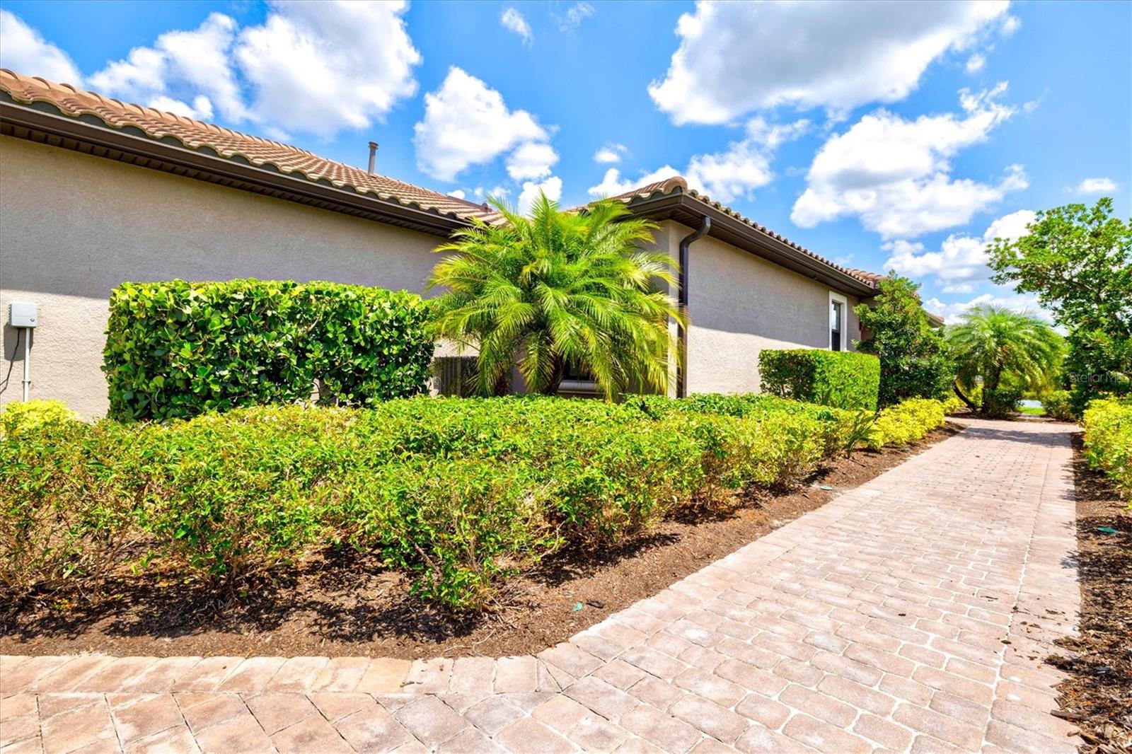 10254 MORNING MIST LN