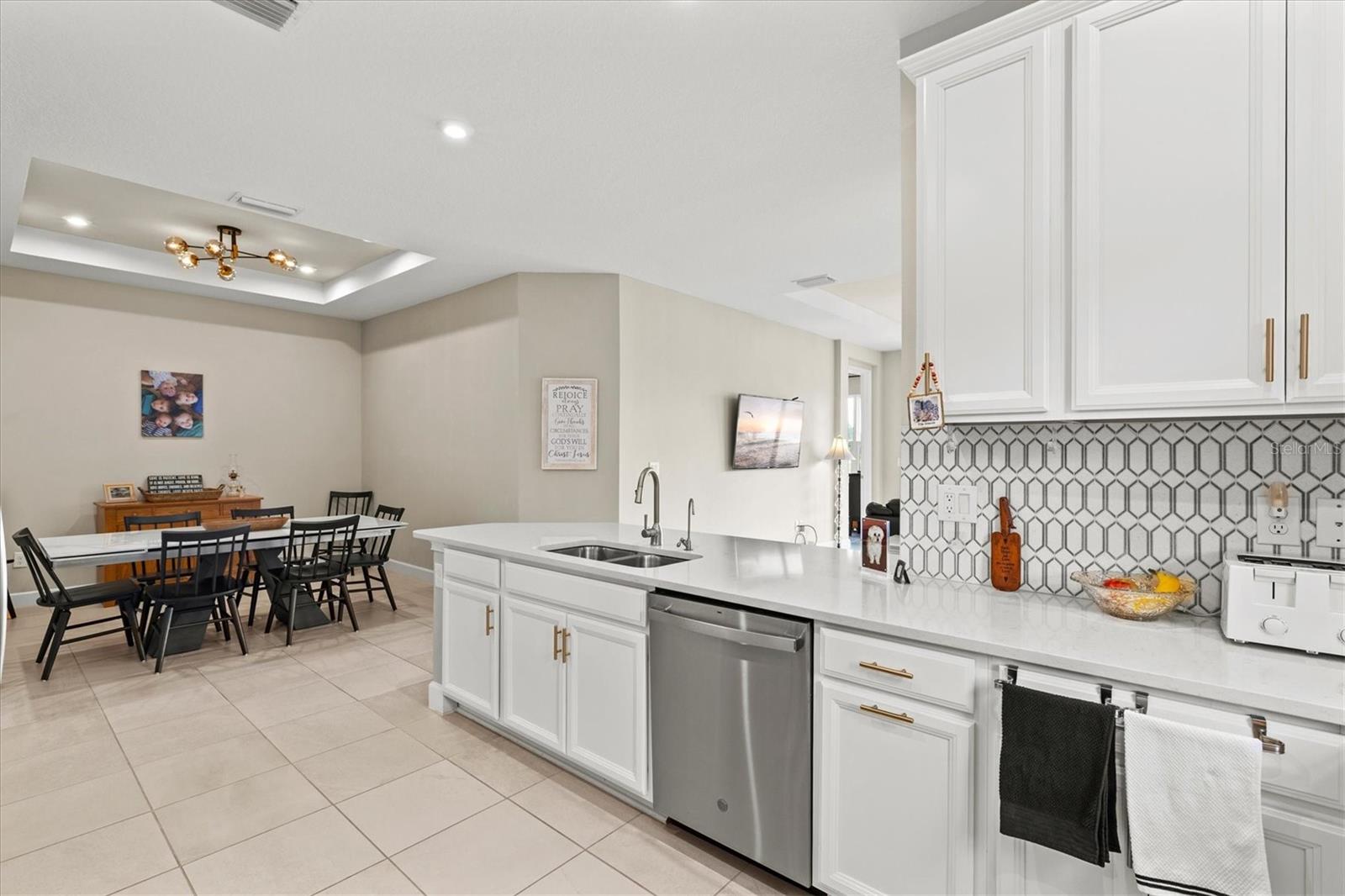 10254 MORNING MIST LN