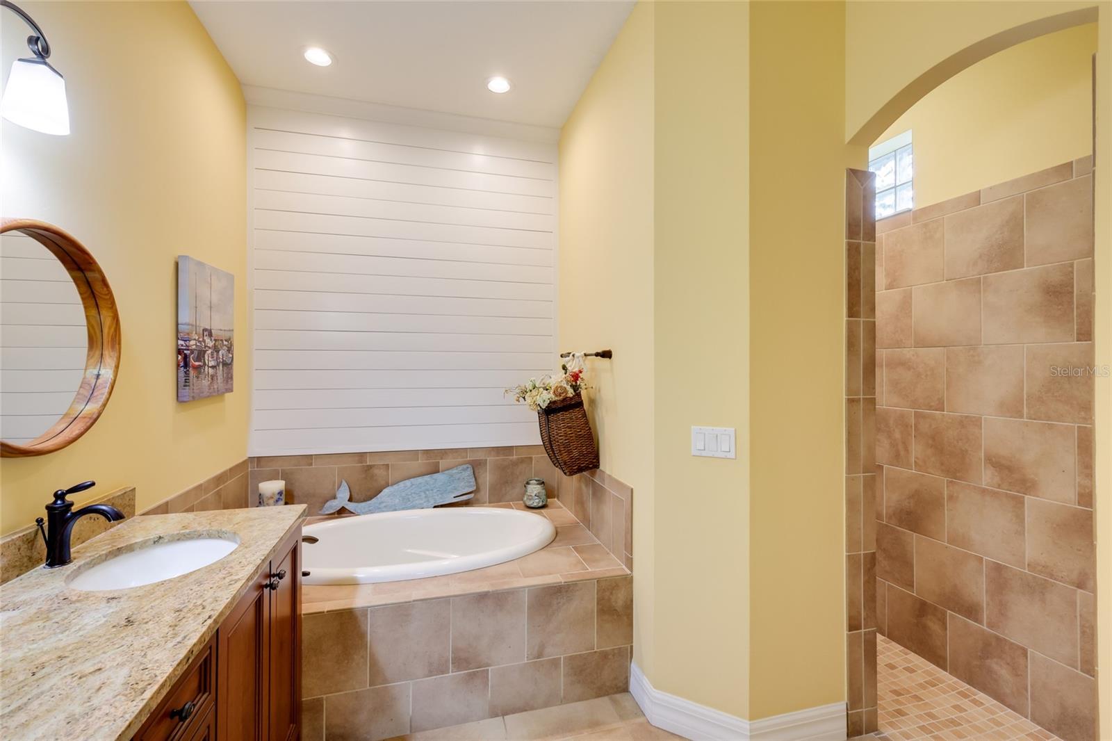 5011 TOBERMORY WAY