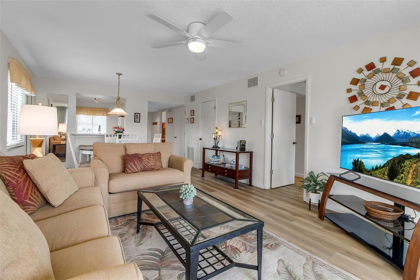5224 LAKE VILLAGE DR #67