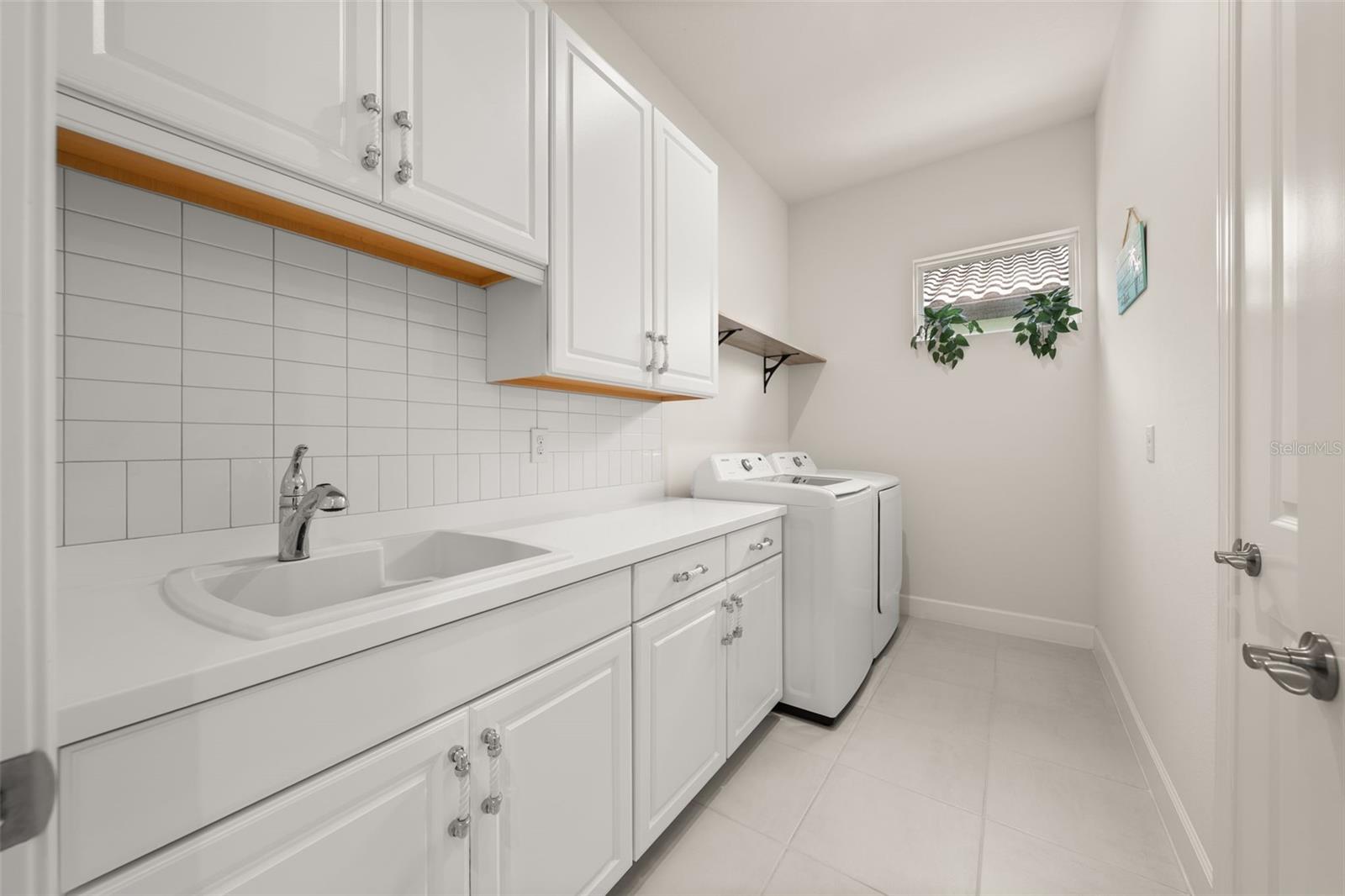 4708 TRENTO PL