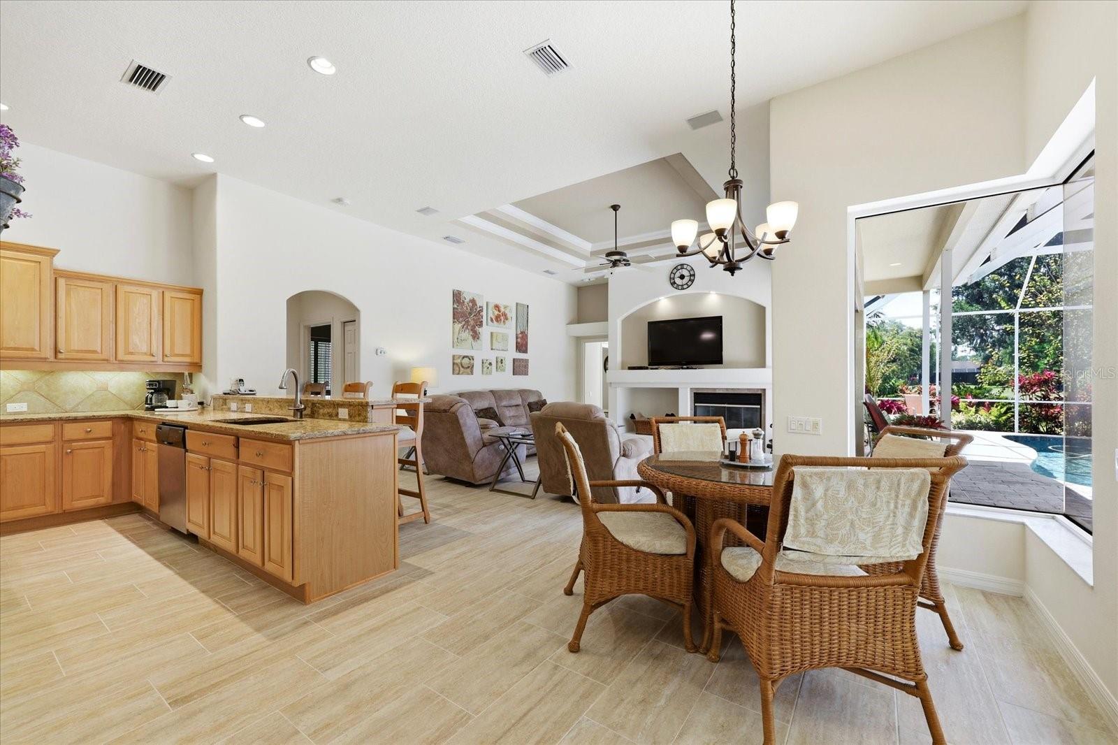10010 CHERRY HILLS AVENUE CIR