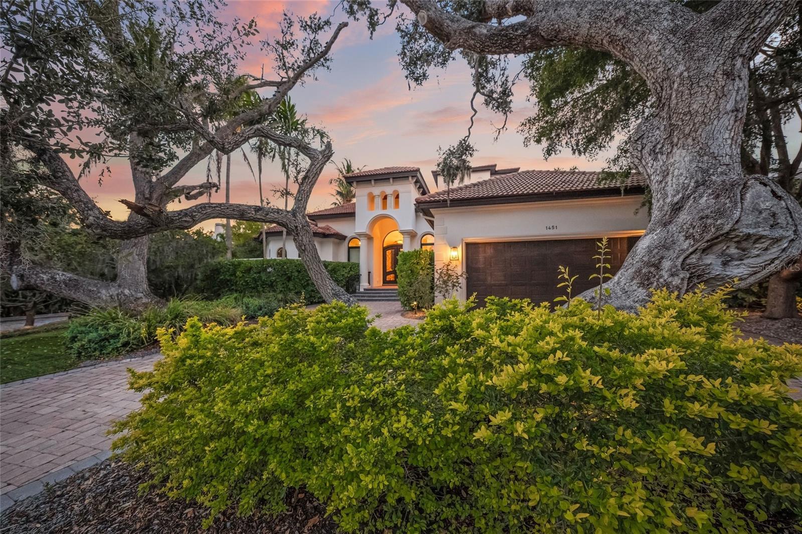 1451 REBECCA LN
