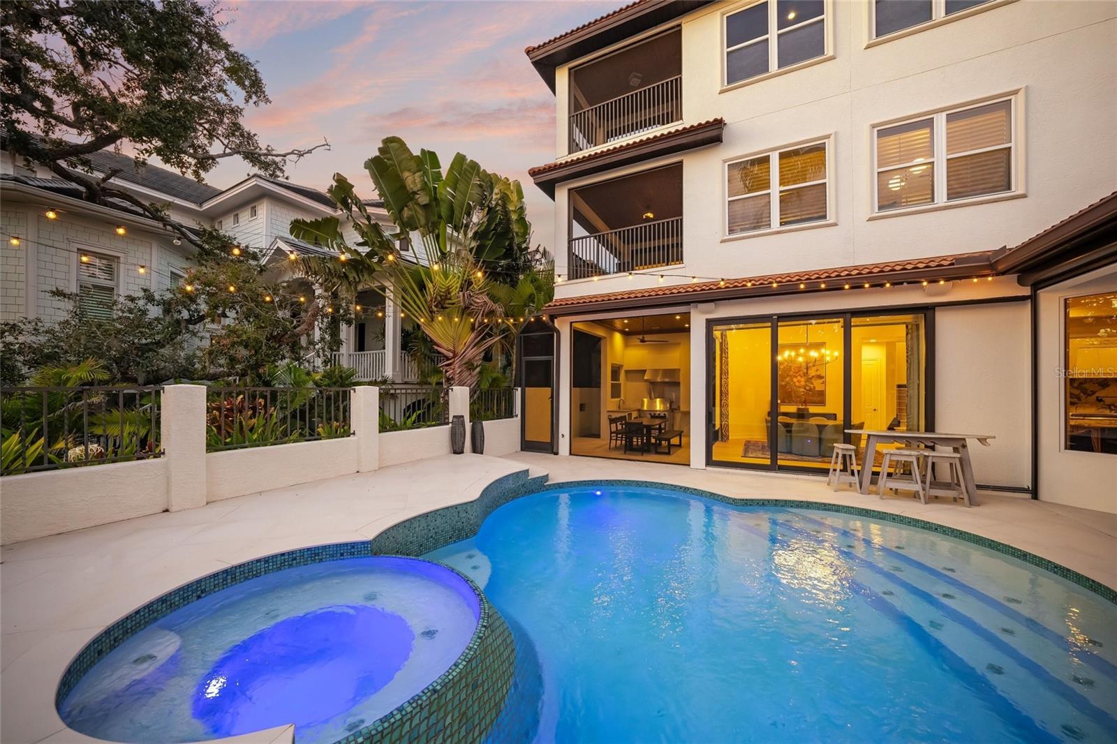 1451 REBECCA LN