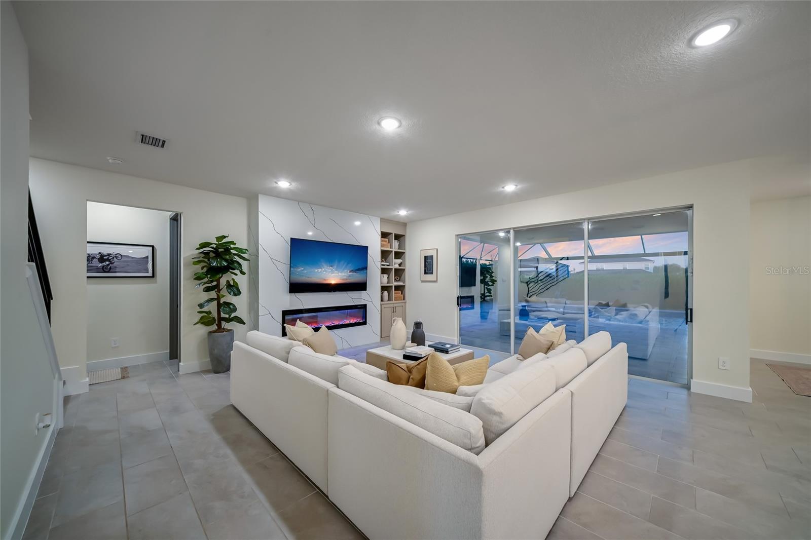 4339 SILO PORT CT