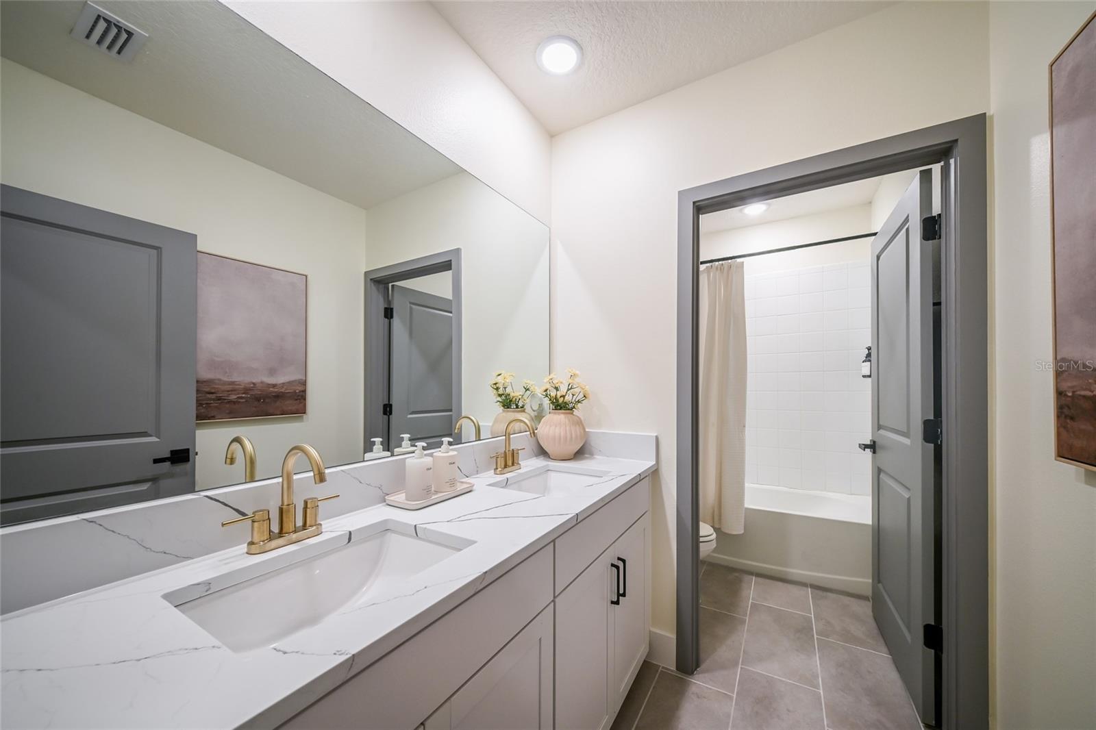 4339 SILO PORT CT