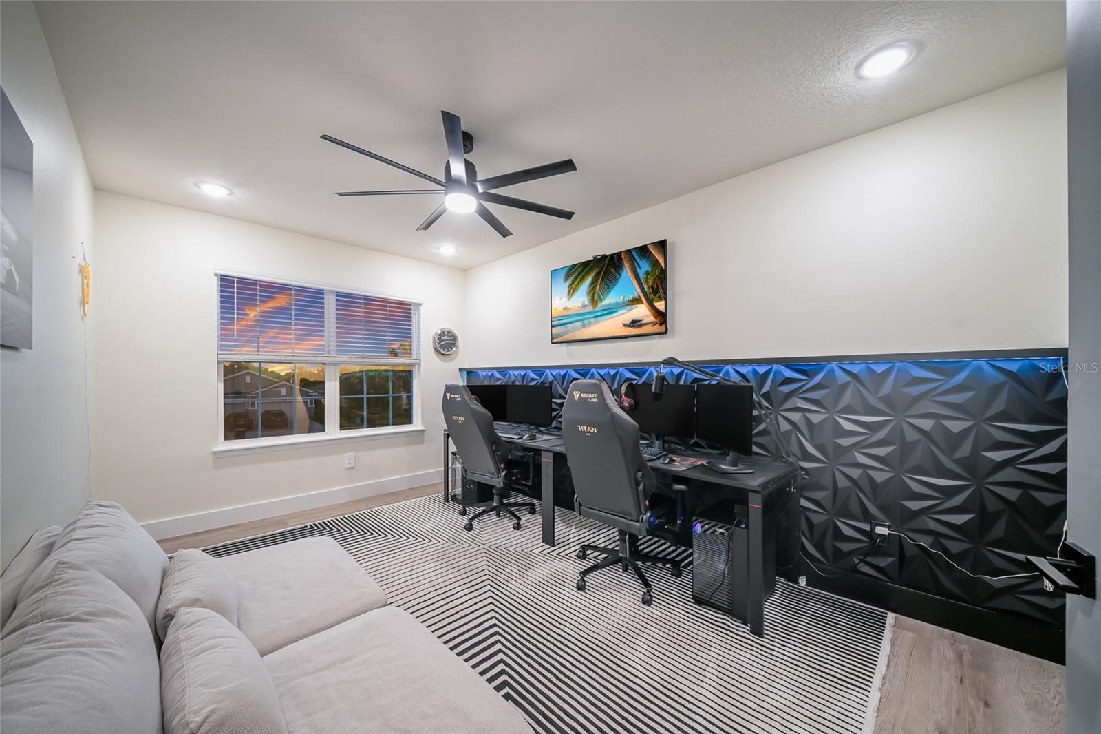 4339 SILO PORT CT
