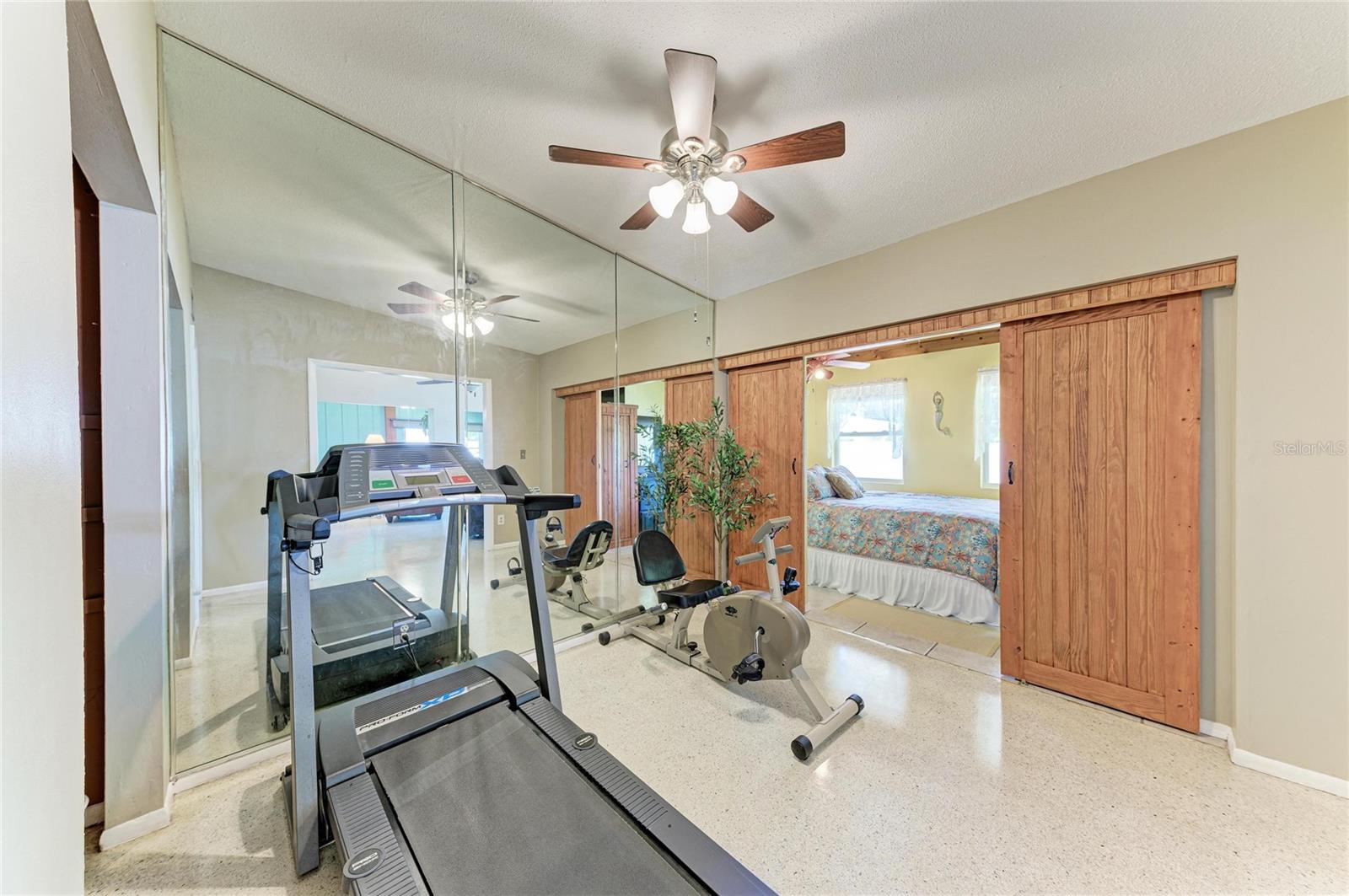 2486 CONWAY BLVD
