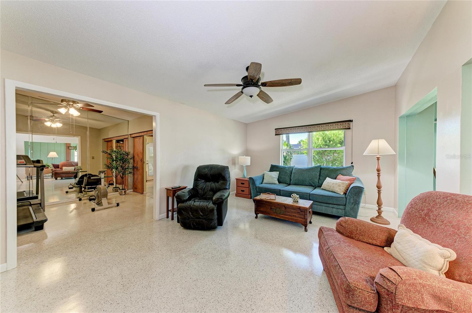 2486 CONWAY BLVD