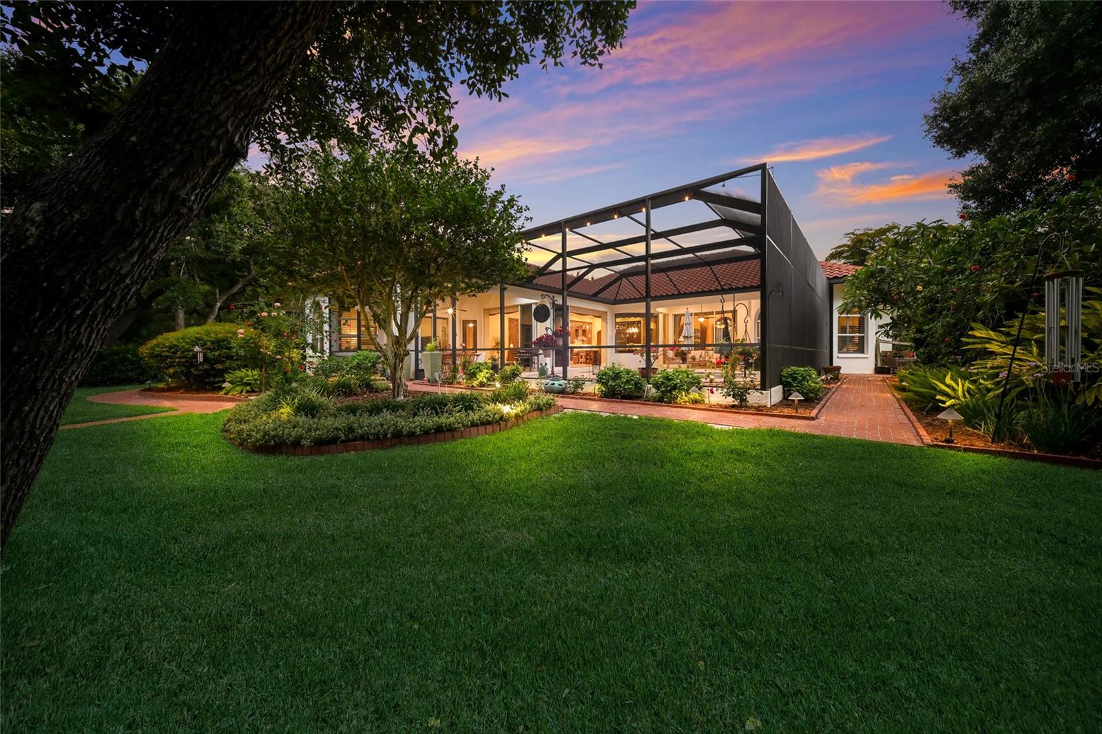 6919 PINE VALLEY ST