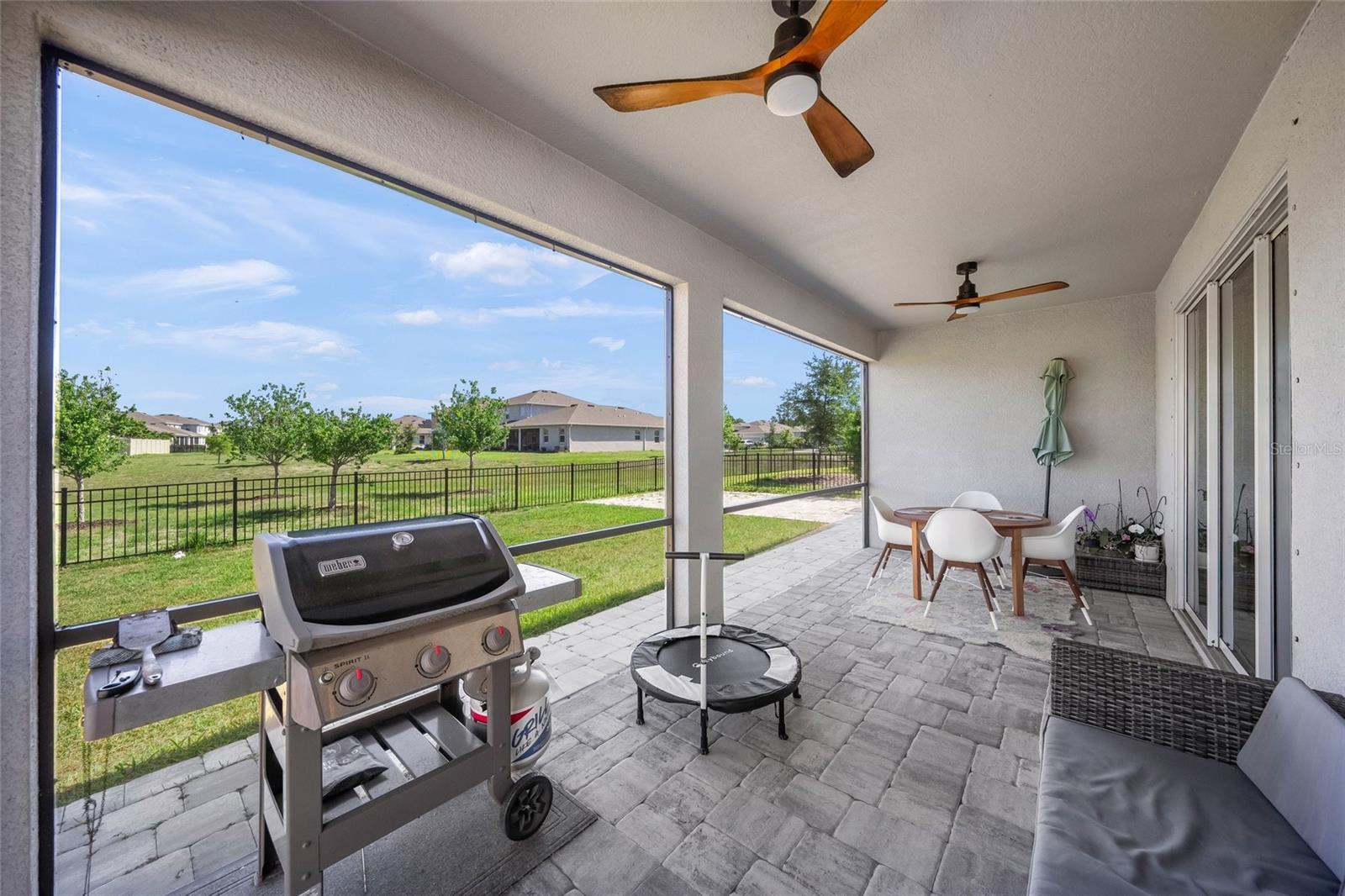 2013 MIDNIGHT PEARL DR