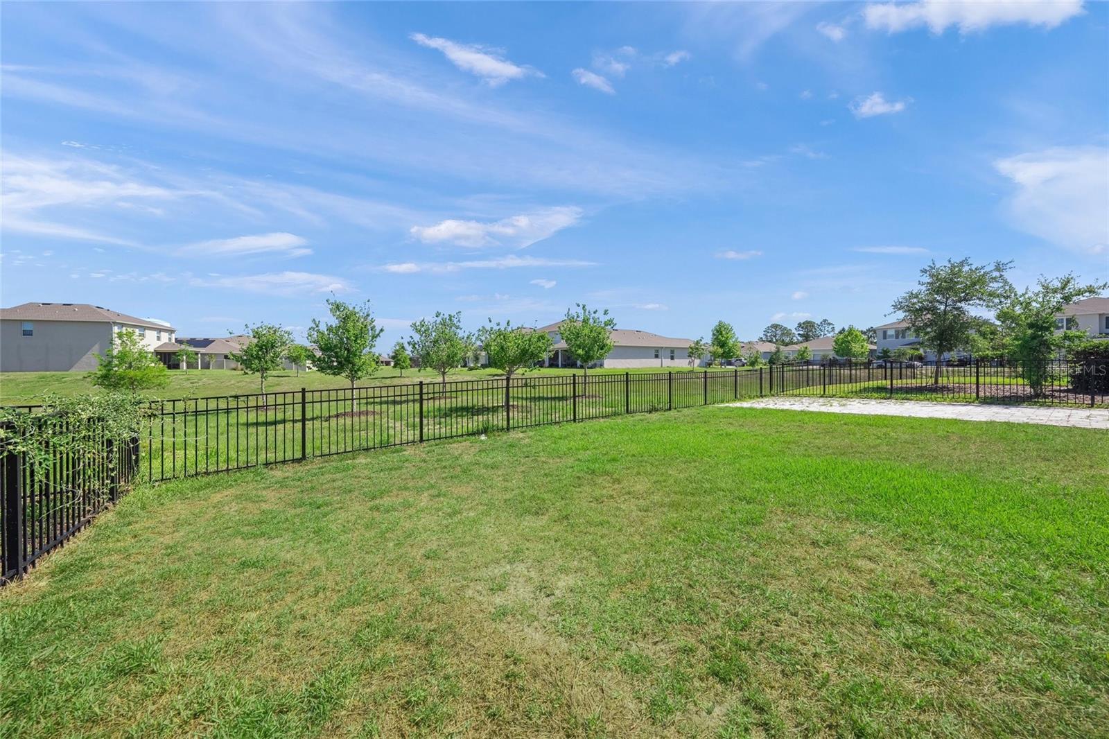 2013 MIDNIGHT PEARL DR
