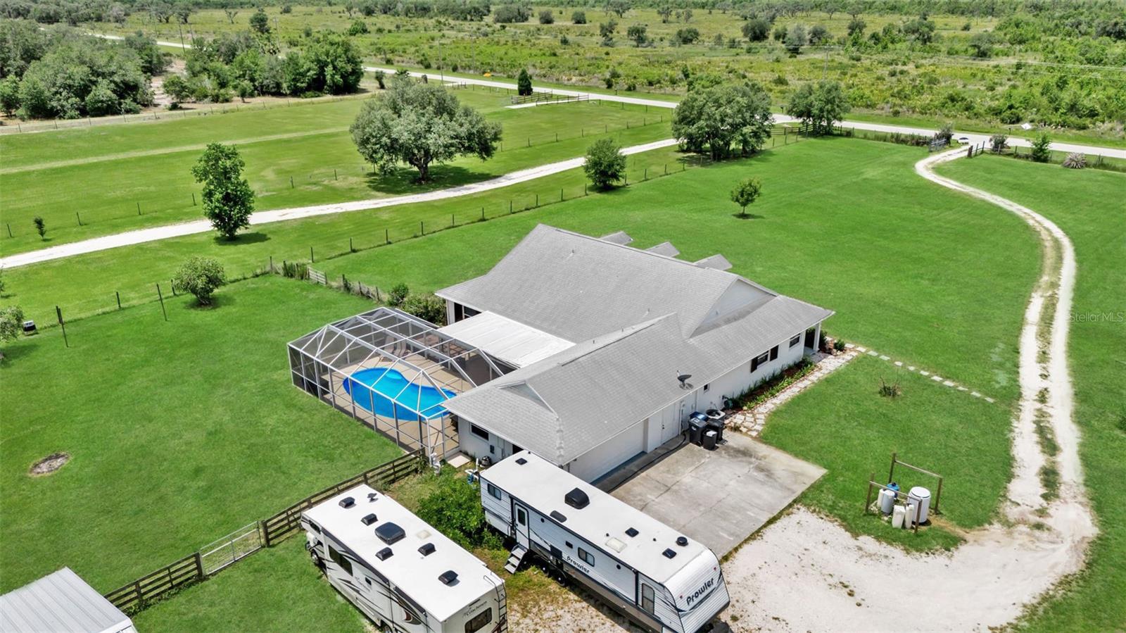 6925 WAUCHULA RD