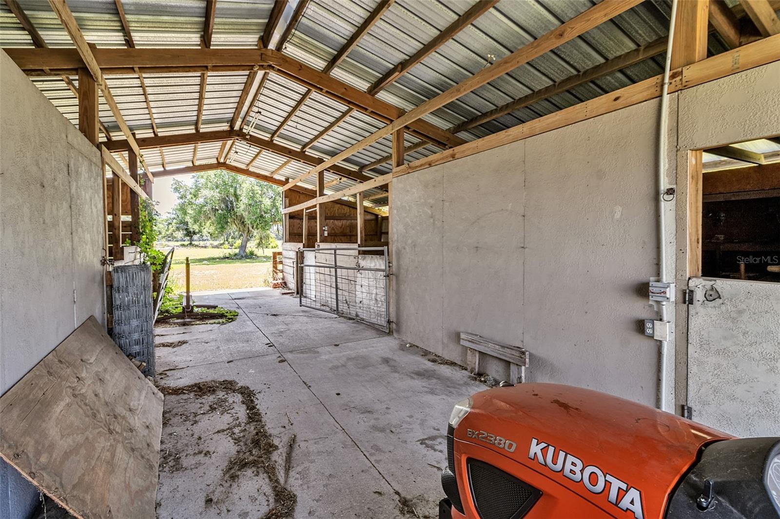 6925 WAUCHULA RD