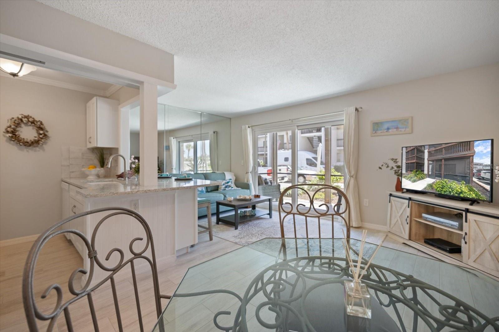 1604 STICKNEY POINT RD #4-102