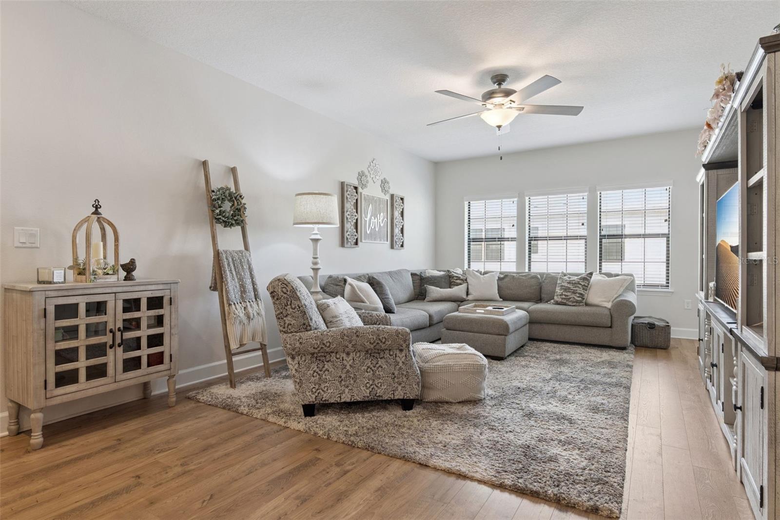 1320 SPOTTED SANDPIPER LOOP
