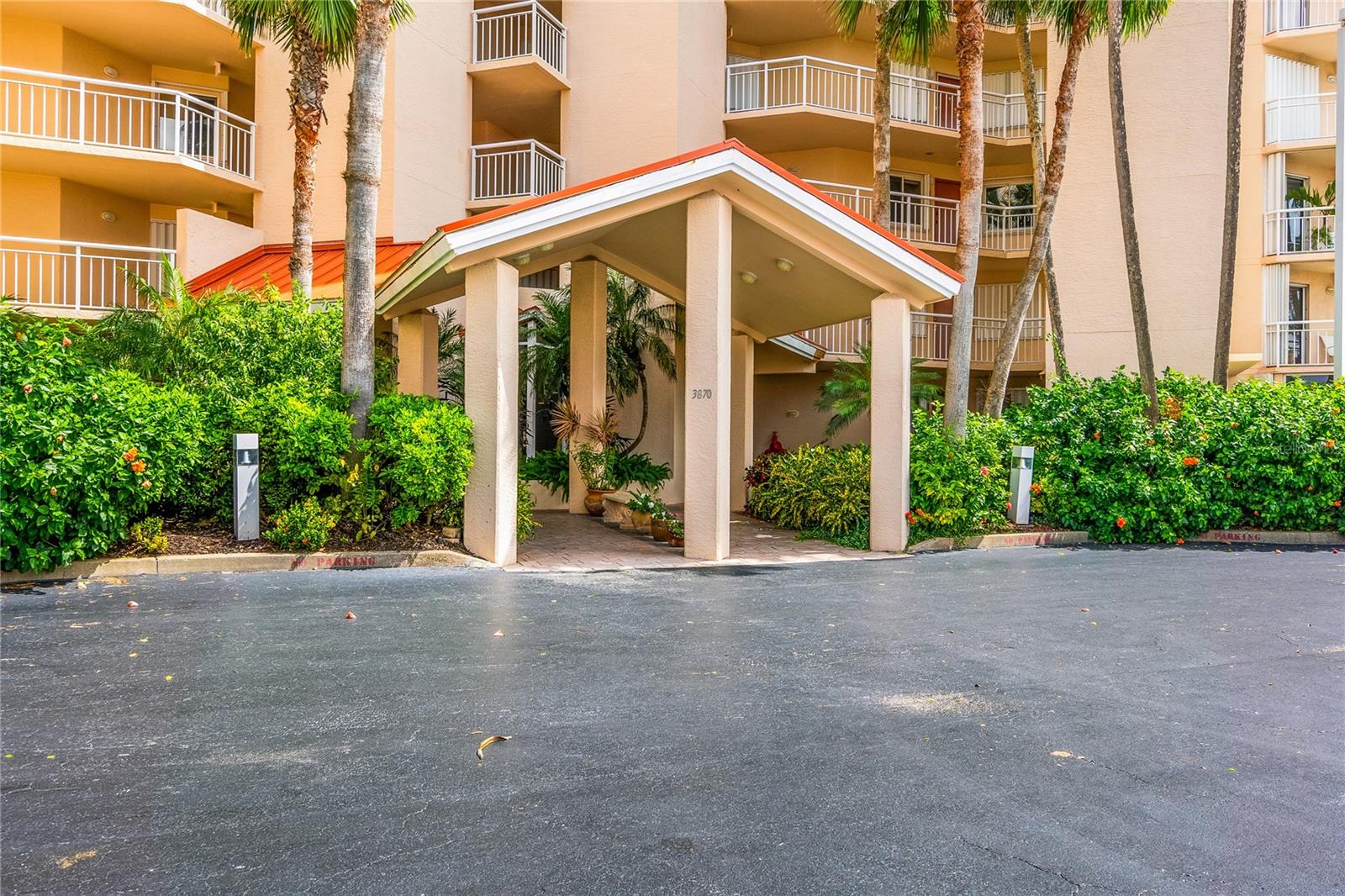 3870 N HIGHWAY A1A #405