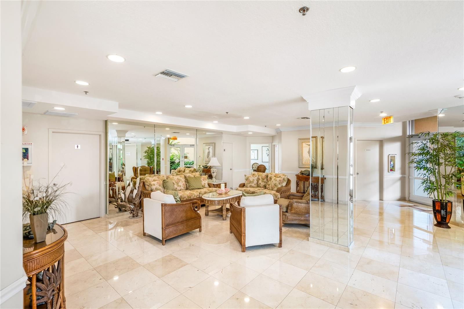 3870 N HIGHWAY A1A #405