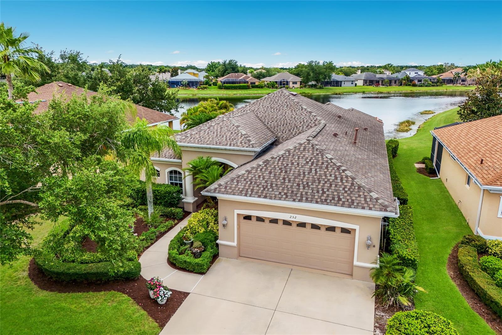 252 DAHLIA CT