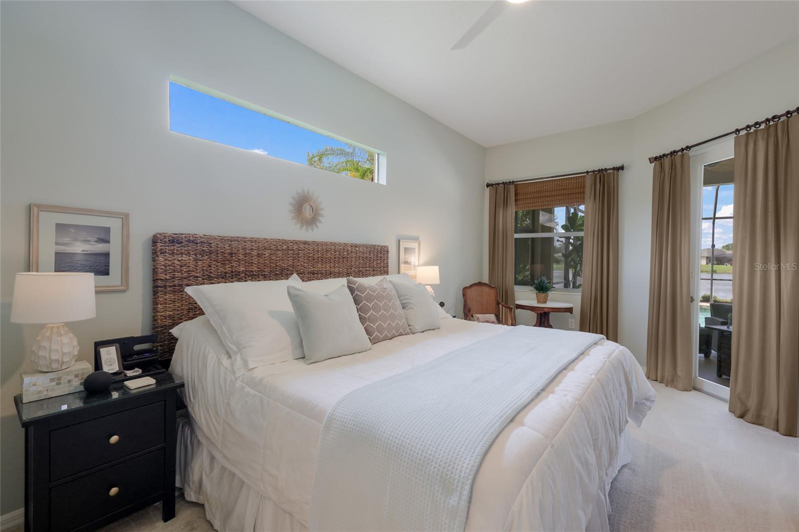 252 DAHLIA CT